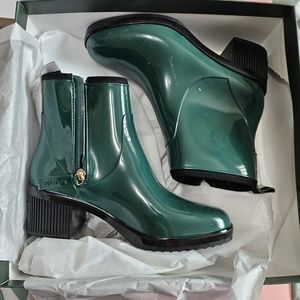KATE SPADE Rain Boots Size 7.
